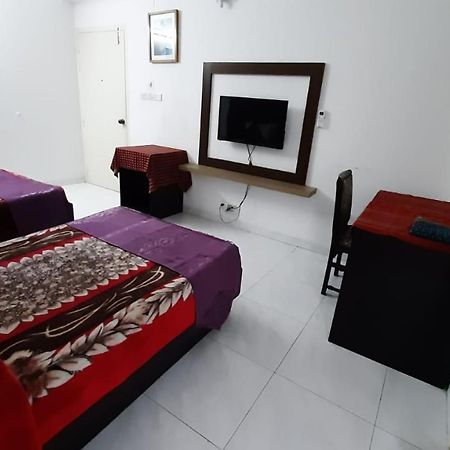 Center Point Apartment Dhaka Exterior foto