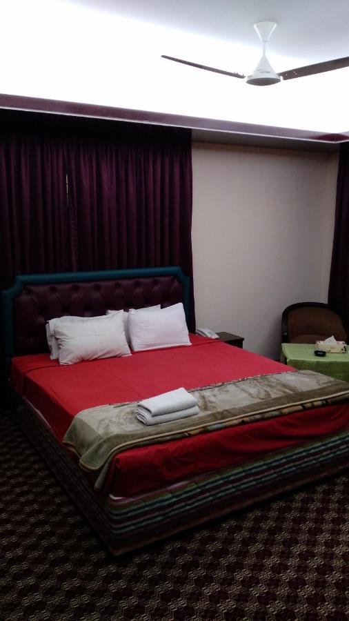 Center Point Apartment Dhaka Exterior foto